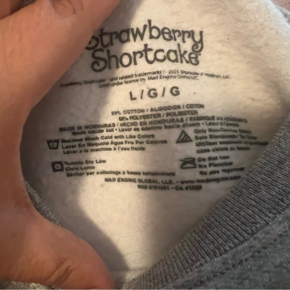 Strawberry Shortcake Women's Life Is Sweet Crewneck Sweatshirt in Gray L Kawaii - Picture 9 of 12